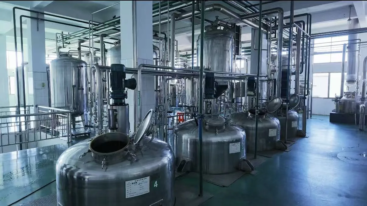 Stainless steel botanical extraction vessels and processing lines