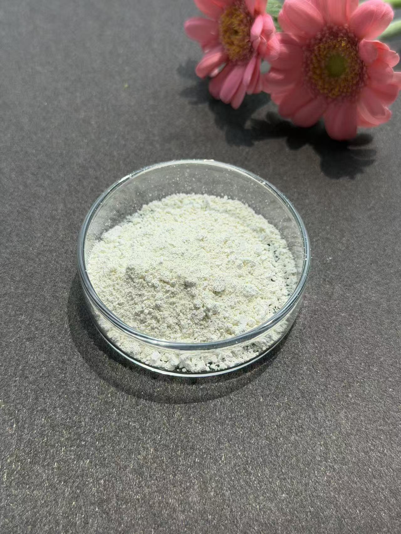 L-5-Methyltetrahydrofolate Calcium bulk ingredient product image